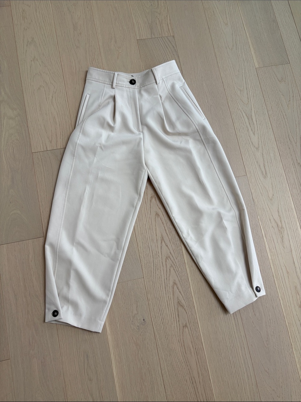 Zara Cream High-Rise Pleated Chinos